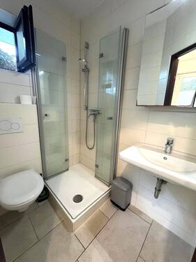 Badezimmer .jpg - 