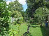 schön eingewachsener Garten - 3 Zimmer Etagenwohnung in Stuttgart