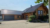 Außenansicht mit Garge - 