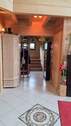Flur EG mit Treppenaufgang - 