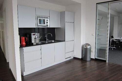 Küche - Büro in Frankfurt am Main zur Miete