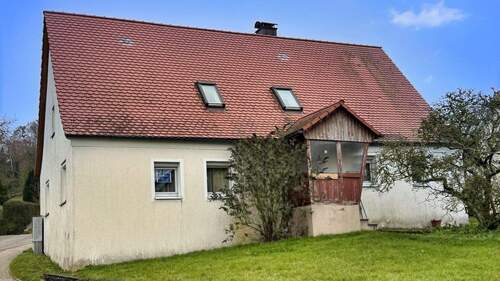 Westansicht - 9 Zimmer Einfamilienhaus zum Kaufen in Kreßberg