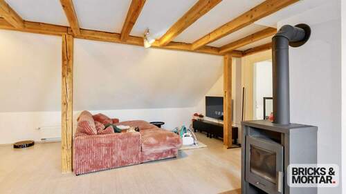 DG - Mehrfamilienhaus, Wohnhaus mit 317,00 m&sup2; in Röfingen zum Kaufen