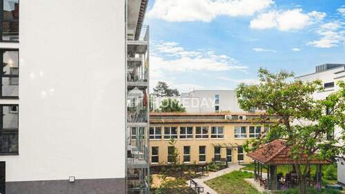 Ausblick - Einfamilienhaus mit 180,00 m&sup2; in Würzburg zum Kaufen