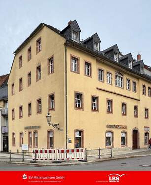 Straßenansicht - Mieter sind schon da! - 55.000,00&nbsp;EUR Kaufpreis, ca.&nbsp; 60,30&nbsp;m&sup2;&nbsp;Wohnfl&auml;che