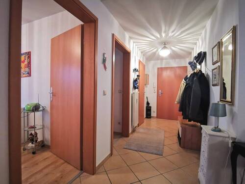 Flur - 4 Zimmer Etagenwohnung zur Miete in Wedel