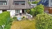 Terrasse und Garten - 5 Zimmer Doppelhaushälfte in Henstedt-Ulzburg