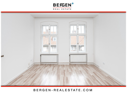 1 - Frisch renovierte, helle 2-Zimmer-Altbauwohnung in Berlin-Tegel