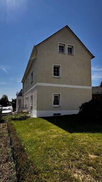 Giebelansicht mit Garten WG 2 - 