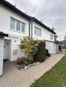 Eingangsbereich - Naturnah & modern! Reihenmittelhaus mit Kfz-Stellplatz