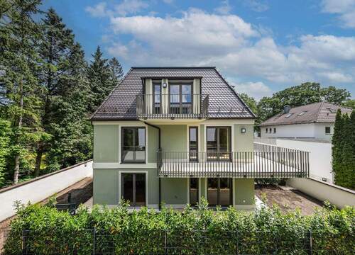Außenansicht Garten - Mehrfamilienhaus, Wohnhaus zum Kaufen in München