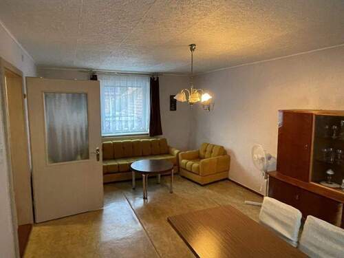 Wohn-/Schlafraum 2 im OG (1) - 