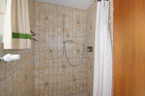 Badezimmer UG - 
