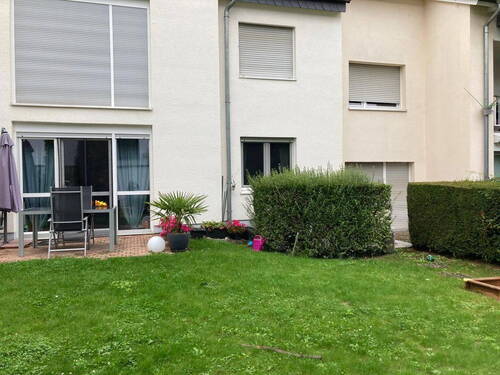 Gartenansicht - 4 Zimmer Terrassenwohnung in Mainz