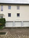 Garage mit Zufahrt - 