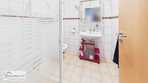 Badezimmer (sep. Wohnung) - 