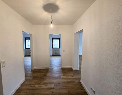 Diele - 3 Zimmer Etagenwohnung zur Miete in Seeheim-Jugenheim / Jugenheim