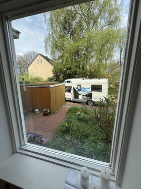 Blick in den Vorgarten - Reihenmittelhaus mit 105,00 m&sup2; in Hamburg zum Kaufen