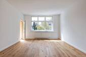 Wohnzimmer (baugl. Wohnung) - Familienwohnung mit Südbalkon! Vermietet!