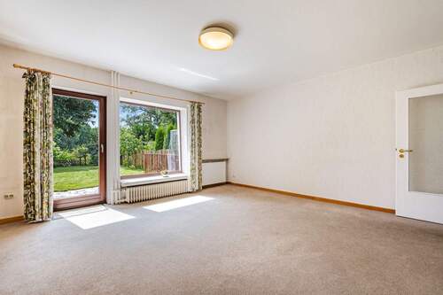 Wohn-/Esszimmer - 5 Zimmer Reihenmittelhaus zum Kaufen in Hamburg / Neugraben