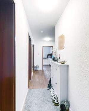 Flur - 3 Zimmer Etagenwohnung in Dettingen an der Erms