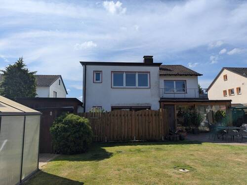 Gartenansicht - 9 Zimmer Mehrfamilienhaus, Wohnhaus in Swisttal