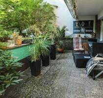 Blick ins Grüne: Terrassenwohnung im Souterrain am Unterbacher See - Düsseldorf