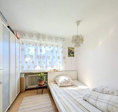 OG Essen o. Zimmer 3 - 