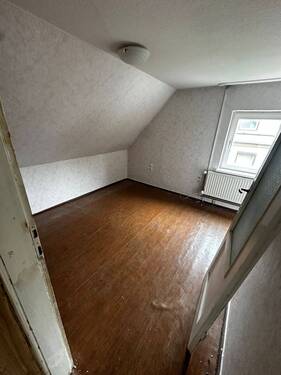 3. Zimmer oben (1).jpeg - 