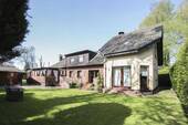 01 Haus - Großzügiges Zweifamilienhaus mit großem Garten für mehrere Generationen in Paderborn-Sennelager