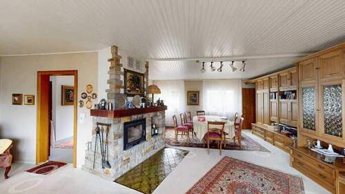 Kamin EG - 7 Zimmer Mehrfamilienhaus, Wohnhaus in Frankenberg (Eder)