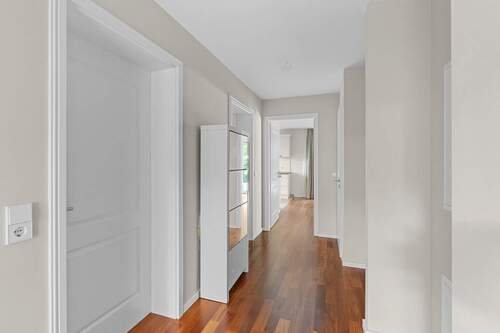 Flur1 - 3 Zimmer Etagenwohnung in Freiburg