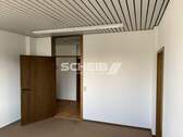 Tür zum Flur - Büro in Crailsheim