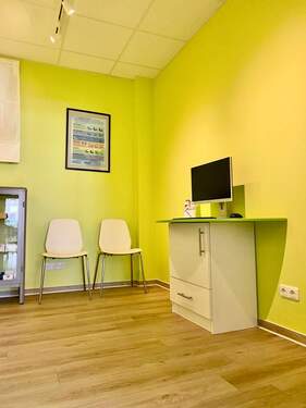 Büro- bzw. Praxisfläche - 