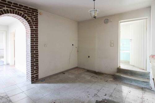 Küche_EG - 6 Zimmer Einfamilienhaus zum Kaufen in Mühlacker