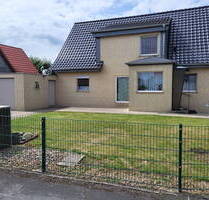 Lichtdurchflutetes Massives Einfamilienhaus - Woltwiesche