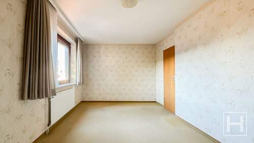 Zweites Schalfzimmer - 5 Zimmer Reihenendhaus in Kaltenkirchen