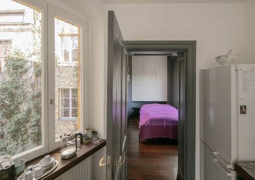 zum schlafzimmmer - Ausblick vom Feinsten: 2 Zi-Whg mit EBK u. großem SW-Balkon