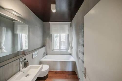 badezimmer - 2 Zimmer Etagenwohnung in Berlin