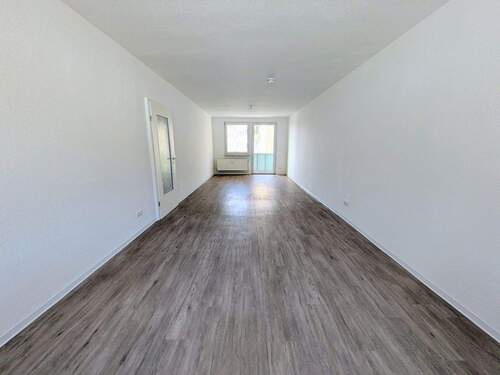 Wohnzimmer - Etagenwohnung mit 76,40 m&sup2; in Gera zur Miete