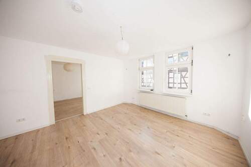 IMG_1939.jpg - Gemütlich und renoviert, 3-Zimmer Wohnung in zentraler Lage von Bad Rodach!!