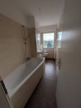 Bild 4 - 4 Zimmer Etagenwohnung in Schkeuditz