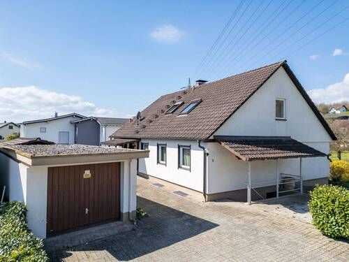 Außenansicht - 6 Zimmer Mehrfamilienhaus, Wohnhaus in Albbruck