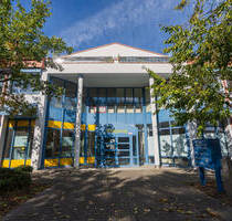 **Heike Borchers Immobilien**Großzügige Gewerbefläche im 1.OG**zum Ausbau nach Ihren Vorstellungen** - Parsdorf / Parsdorf