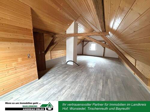 Dachgeschoss - 4 Zimmer Einfamilienhaus zum Kaufen in Marktleuthen