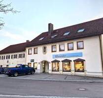 Wohn- und Geschäftshaus mit Garagen, Carports und Stellplätze - Gerolsbach