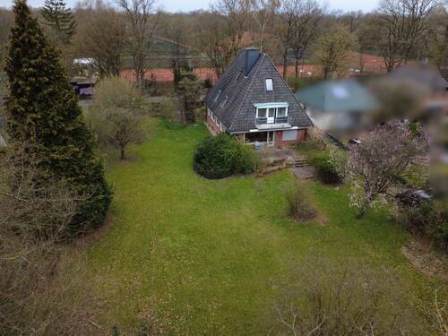 Drohnenansicht - Einfamilienhaus mit 190,00 m&sup2; in Hamburg / Poppenbüttel zum Kaufen