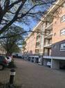 Stellplatz direkt gegenüber zum Hauseingang - Etagenwohnung mit 60,00 m&sup2; in Hamburg zur Miete