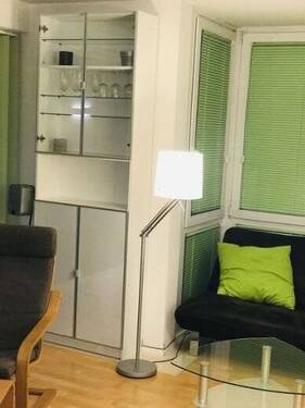 Vollständig ausgestattet - 