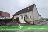Wohnhaus mit Ländereien in Twistetal-Mühlhausen - Großes Wohnhaus mit Scheune und ehemaligen Stallungen in zentraler Lage von Twistetal-Mühlhausen zu verkaufen!